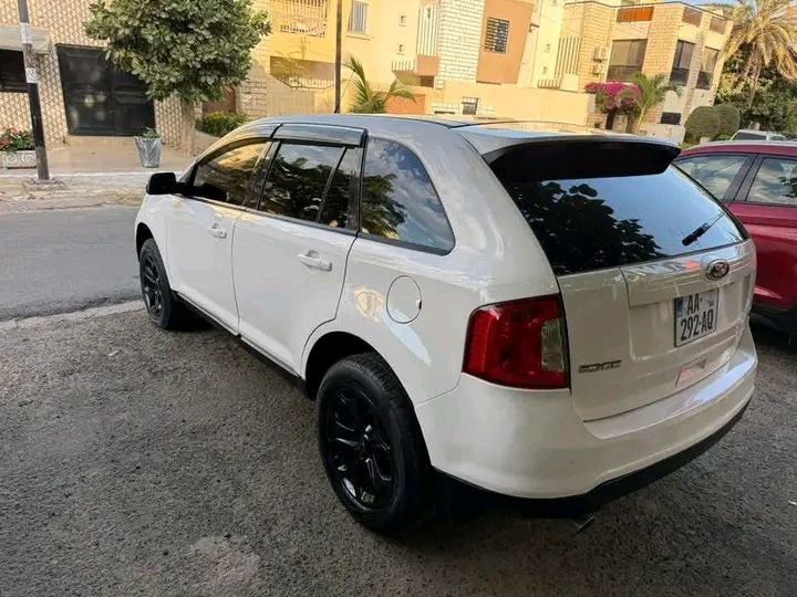 Ford Edge – Image 5